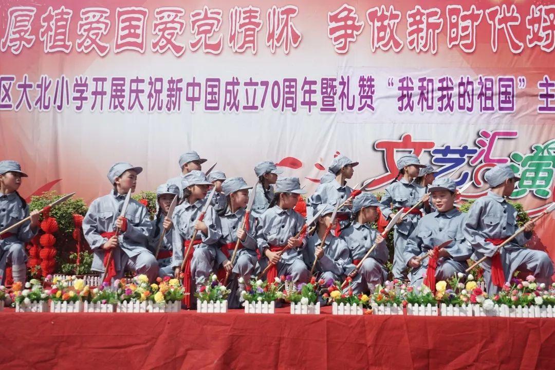 圈快报:吴宣仪、刘宇宁、张凌赫、赵丽颖、孙红雷、文淇、周扬青、王源