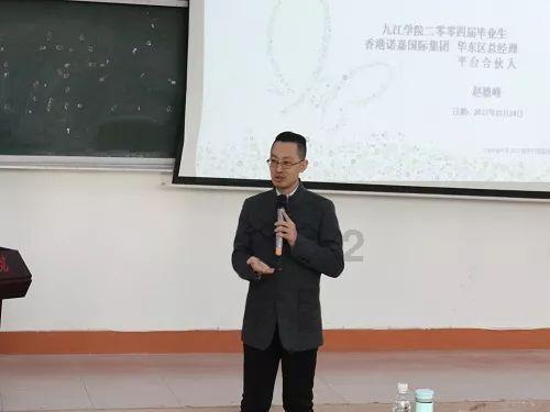 上海游客逛沈阳早市被“骗”，市场管理员霸气撑腰：全部收走
